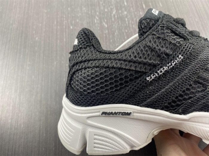 Ba*len*cia*ga -phantom sneakers