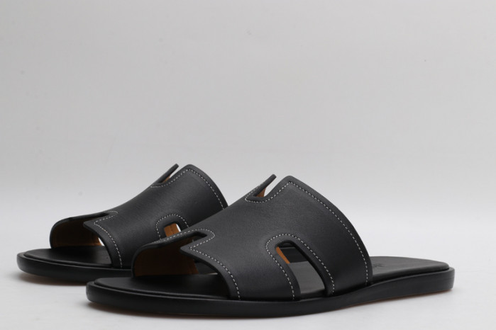 herm*s slippers