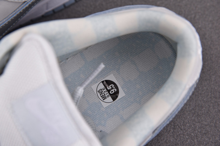 concepts x nk dunk sb low“white lobster” fd8776-100
