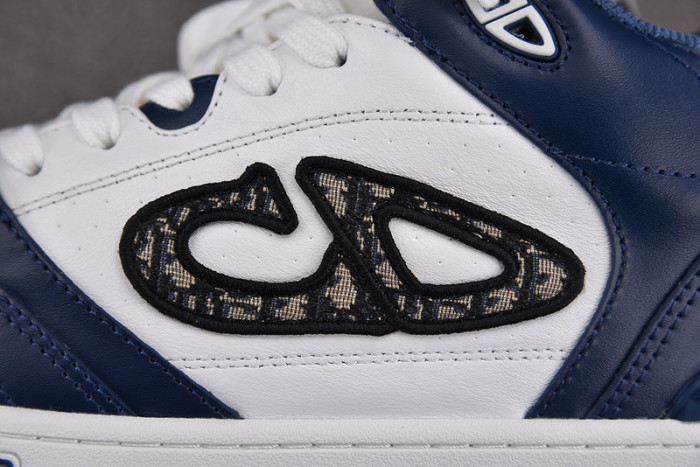 d10r b57 sneaker