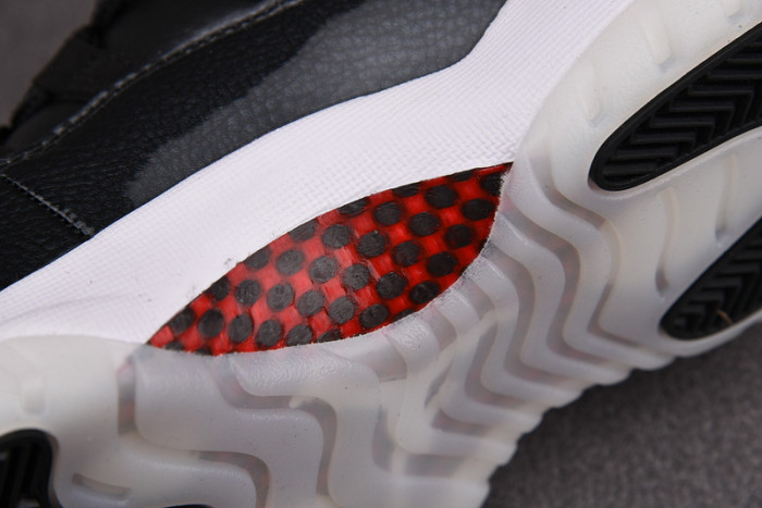 air jordan 11 low "72-10" av2187-001