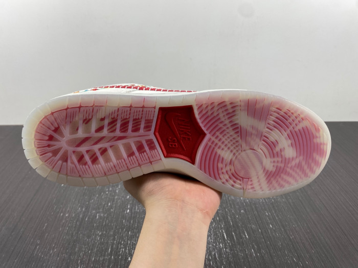dunk low decon sb 