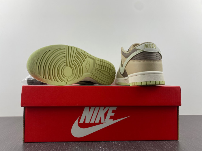 nike dunk low mocha brown fb4961-012