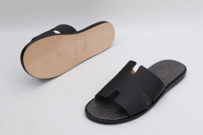 herm*s  slippers