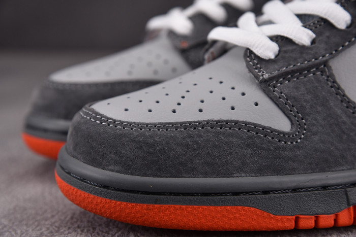 nike dunk sb low“staple nyc pigeon” 304292-011