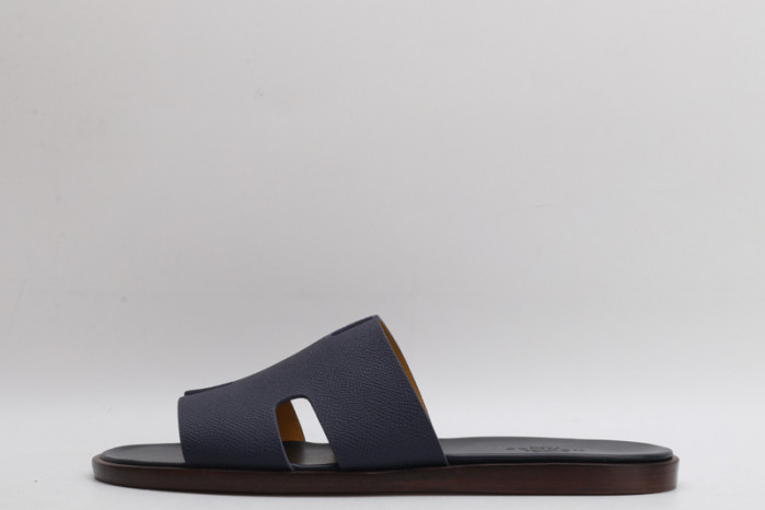 herm*s slippers