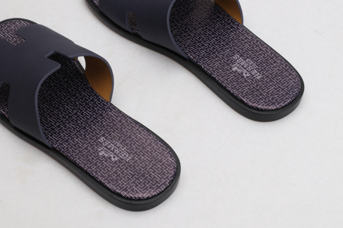 herm*s slippers