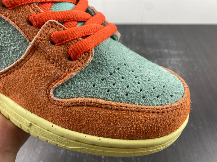 nike sb dunk low "noise aqua" dv5429-800