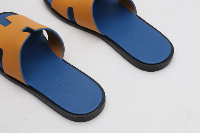 herm*s  slippers