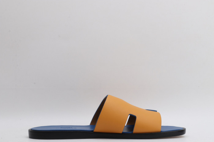 herm*s  slippers