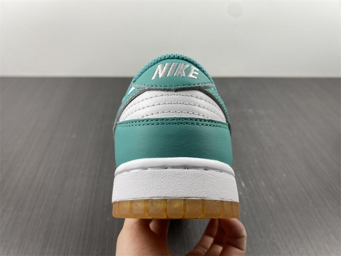 nike dunk low turquoise green orange dv2190-100