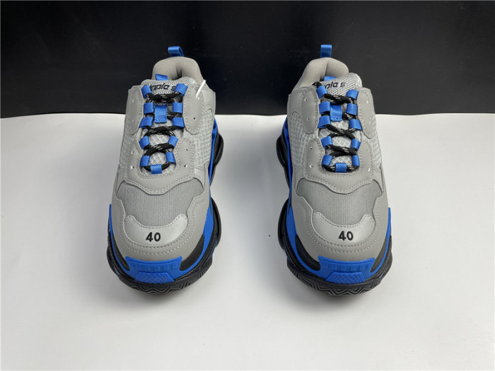blcg sneaker triple.s.