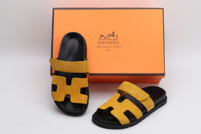 herm*s slippers