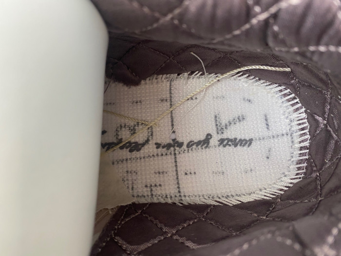 a ma maniere x air jordan 4 fossil stone fz4810-200