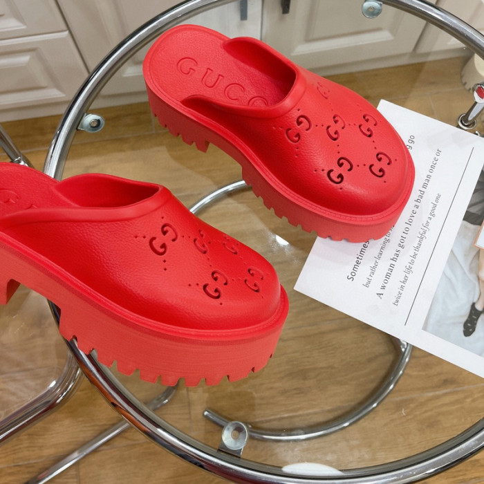 gucc slippers