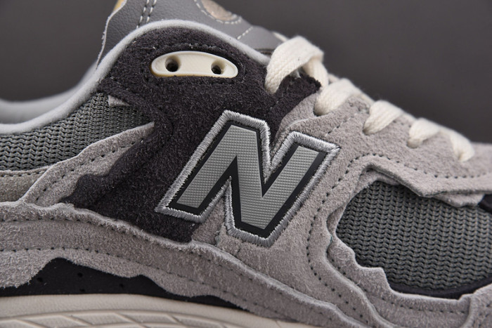 new balance 2002r“protection pack”-m2002rda