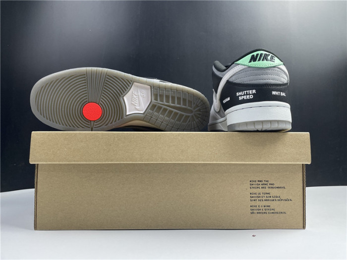nike sb dunk low camcorder cv1659-001
