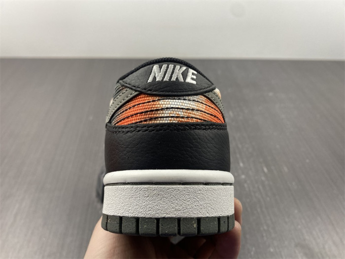 nike dunk low graffiti black red - dm0108-001