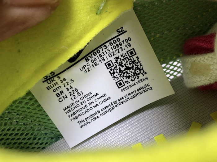 sacai x nike l0vtd waffle daybreak running  bv0073-600