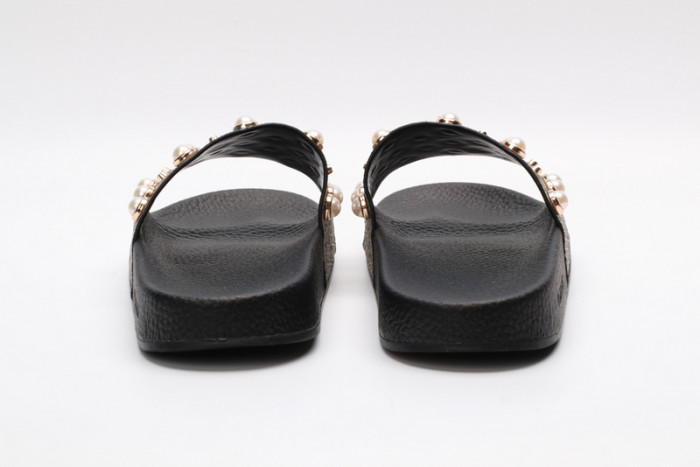 gucc slippers