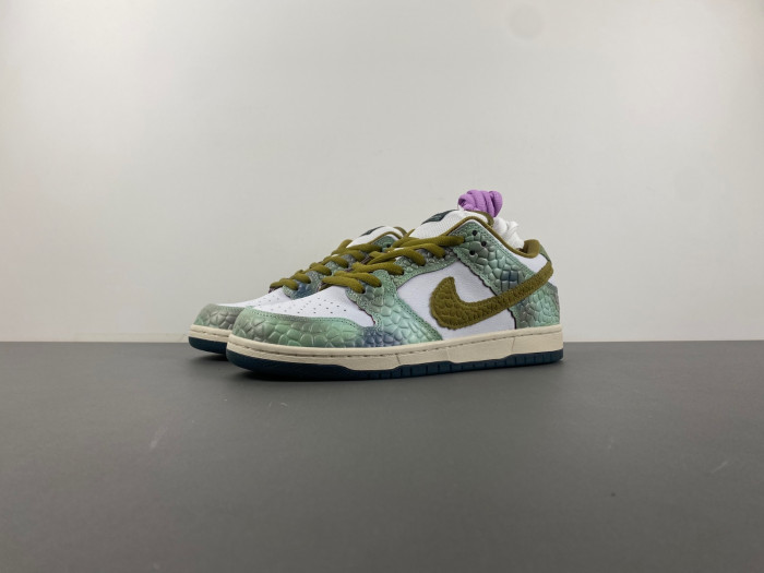 alexis sablone x nike sb dunk low hj3386-300