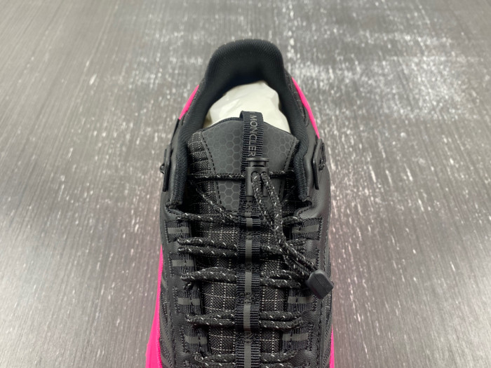 moncler trailgrip gtx