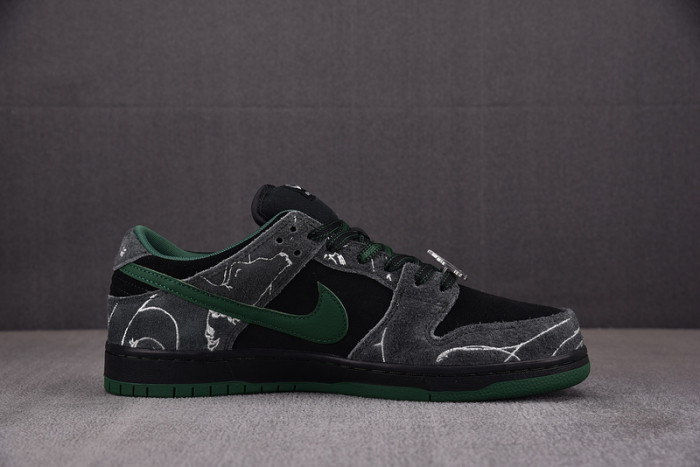 there skateboards x nike sb dunk low hf7743-001