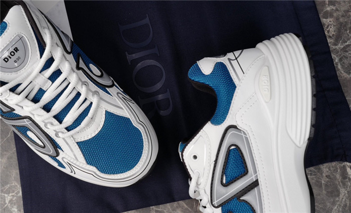 b30 sneaker