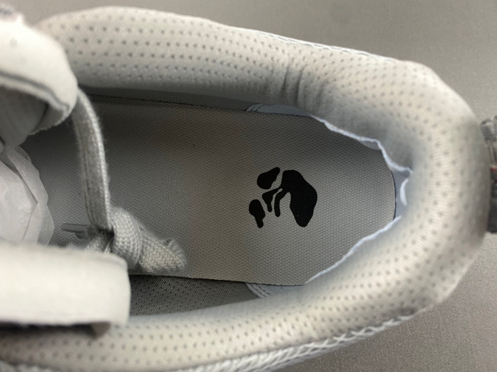 ofw c/o odsy-1000 sneaker