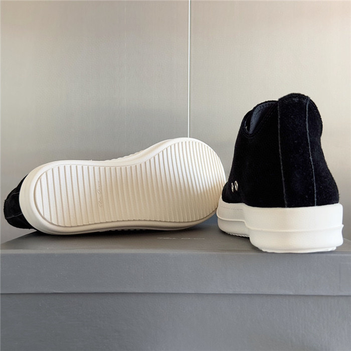 rick 0wens sneakers(made of cloth)