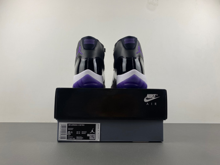 air jordan 11 retro white/black/purple ct8812-999