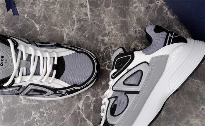 b30 sneaker