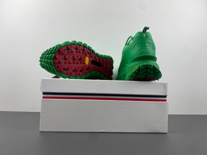 moncler trailgrip gtx