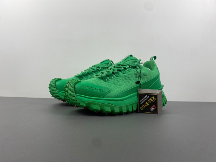 moncler trailgrip gtx