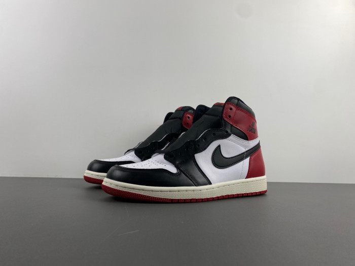 air jordan 1 high og black toe reimagined dz5485-106