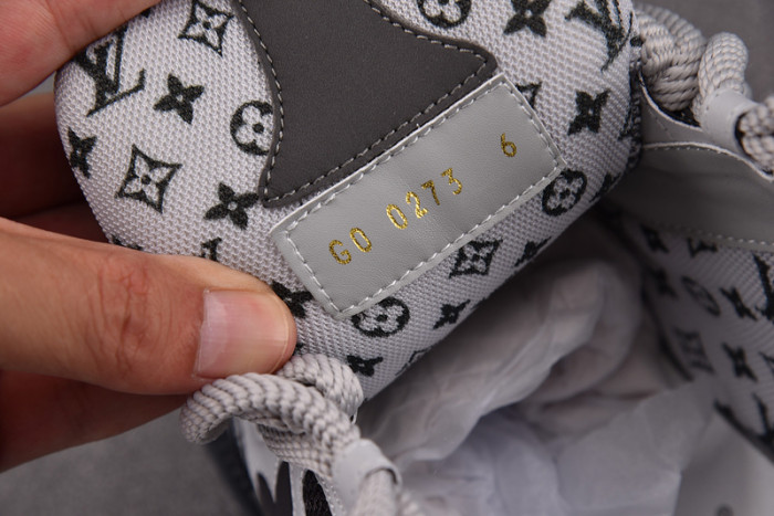 l0vt sneaker