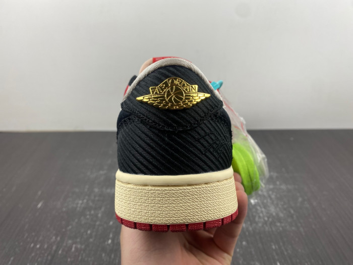trophy room x air jordan 1 low og “home”  fn0432-100