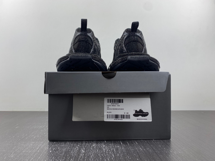 Ba*len*cia*ga -phantom sneakers