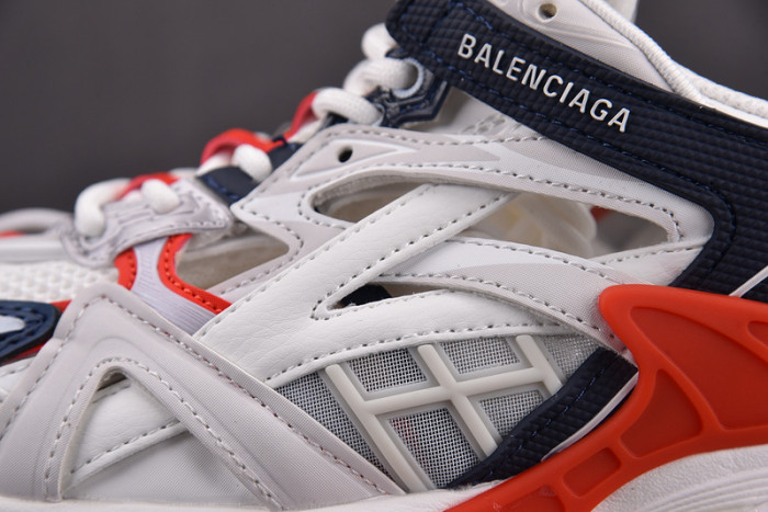 Ba*len*cia*ga track