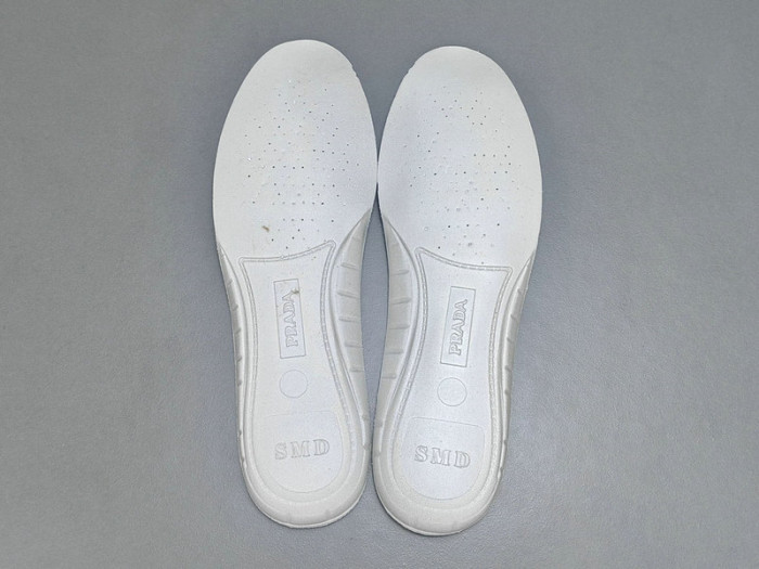 prad sneakers