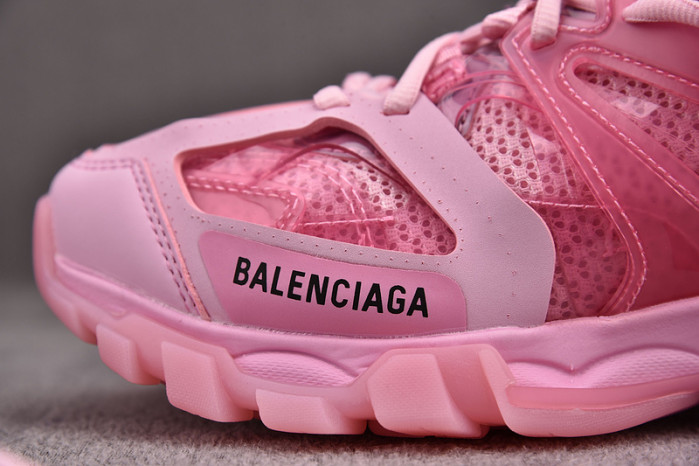 Ba*len*cia*ga track