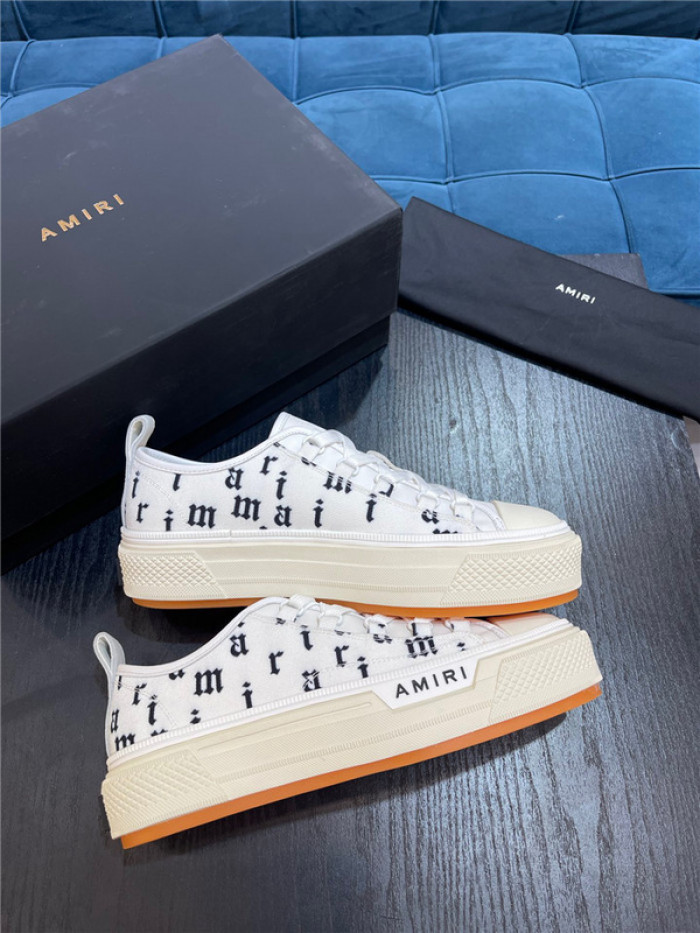 a*iri low sneakers