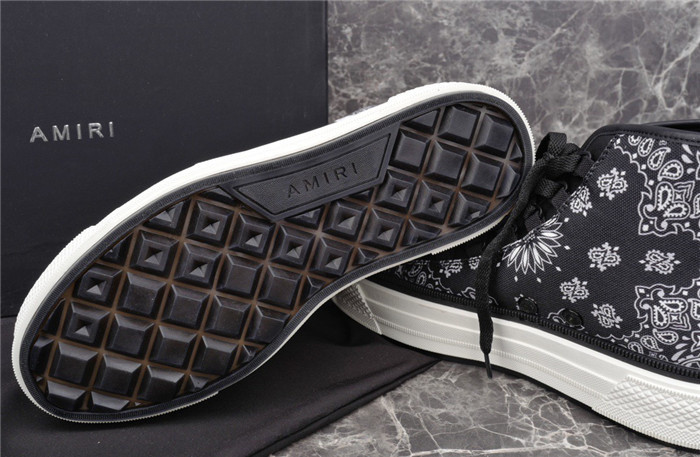 a*iri top sneakers