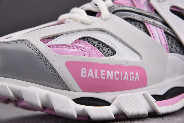 Ba*len*cia*ga track