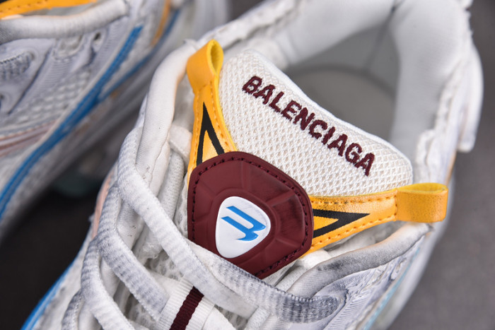 Ba*len*cia*ga -runner