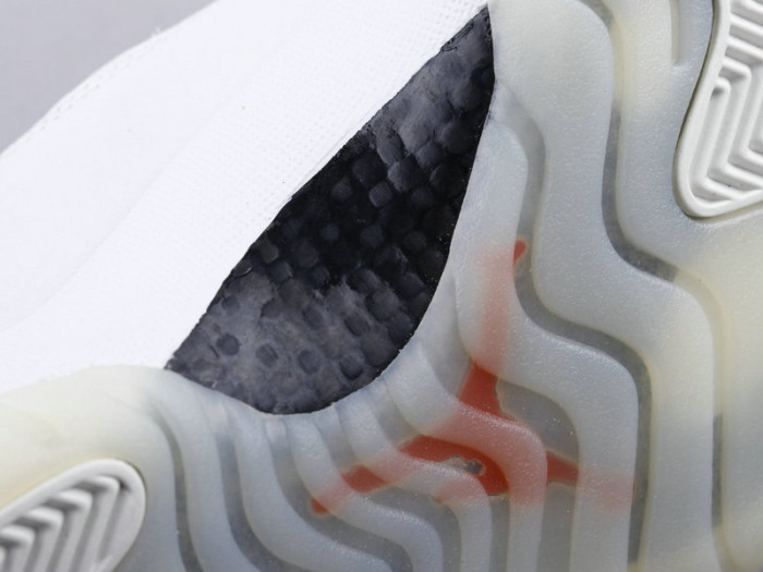 jordan 11 retro platinum tint (gs)  378038-016