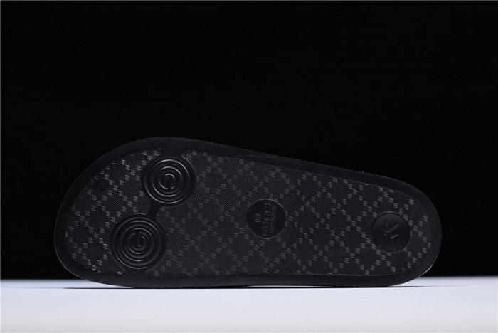 gucc slippers