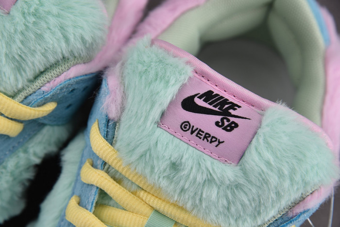 nike x verdy sb dunk low 