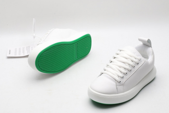 Bo*te*ga ve*ne*ta sneakers