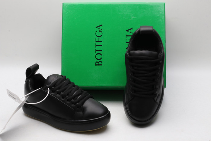 Bo*te*ga ve*ne*ta  sneakers